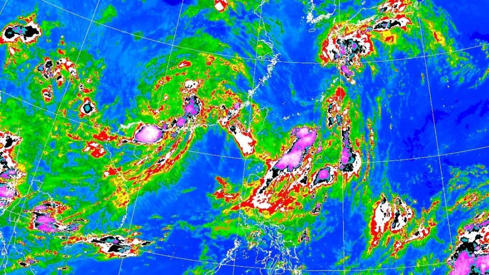 雙颱對台灣仍是有影響。（圖／NCDR）