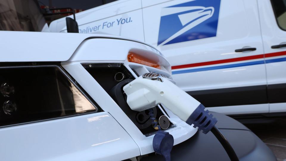 the us postal service makes announcement about making its postal service vehicle fleet electric