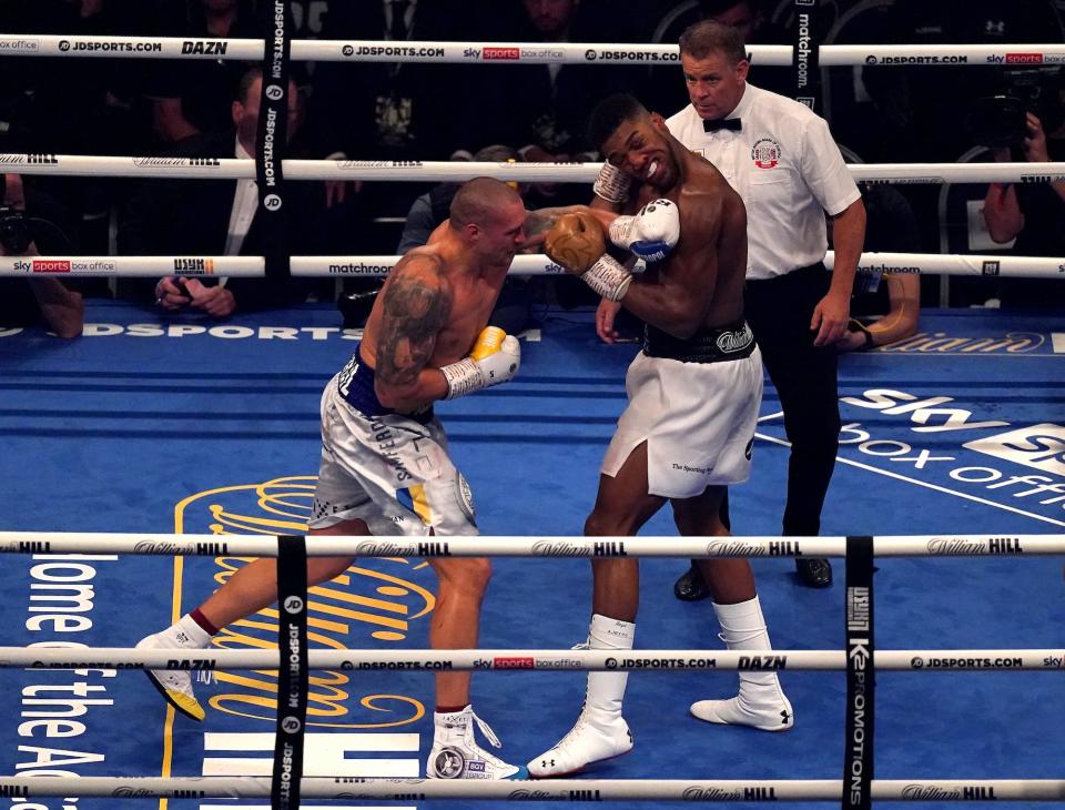 Oleksandr Usyk beats Anthony Joshua in London.