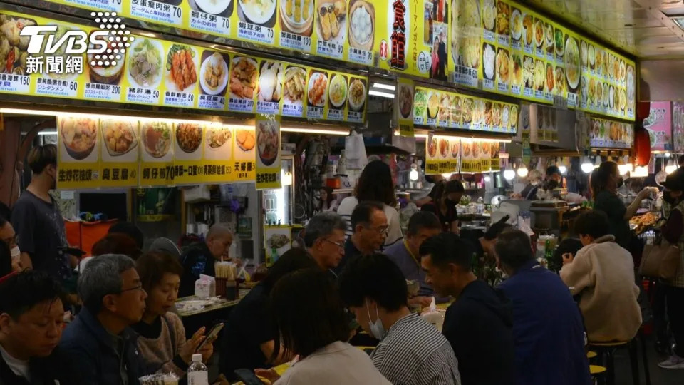 &#x007db2;&#x0053cb;&#x00554f;&#x0053bb;&#x0071b1;&#x007092;&#x005e97;&#x008981;&#x009ede;&#x0054ea;&#x009053;&#x0083dc;&#x003002;&#x00ff08;&#x00793a;&#x00610f;&#x005716;&#x00ff0f;shutterstock&#x009054;&#x005fd7;&#x005f71;&#x0050cf;&#x00ff09;