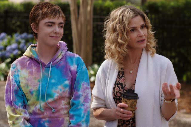 <p>Courtesy of Prime Video</p> Elsie Fisher, Kyra Sedgwick in season 2 of 'The Summer I Turned Pretty'