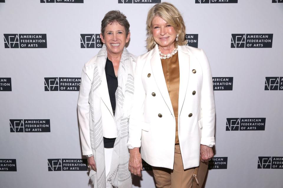 Beth Rudin DeWoody and Martha Stewart