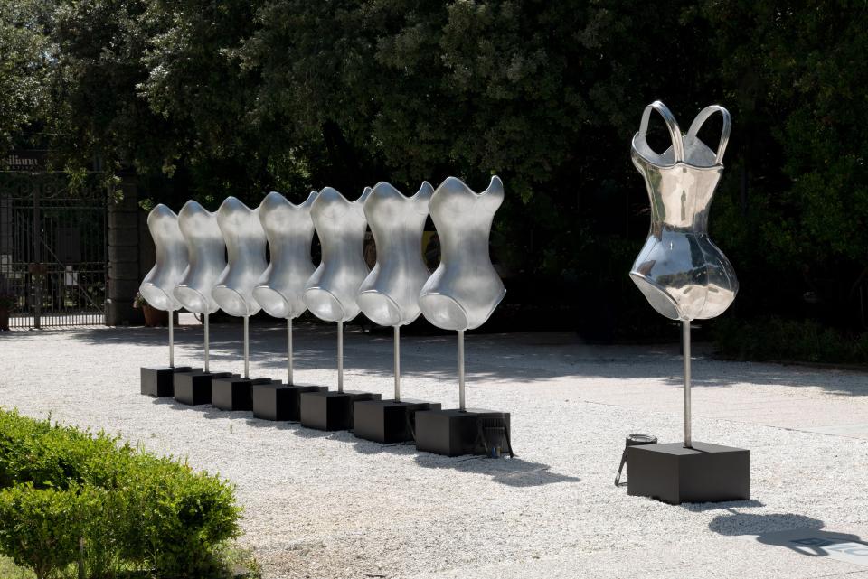 "Mind the Body," (2023) by Rachel Lee Hovanian. On view at Ann Norton Sculpture Gardens.