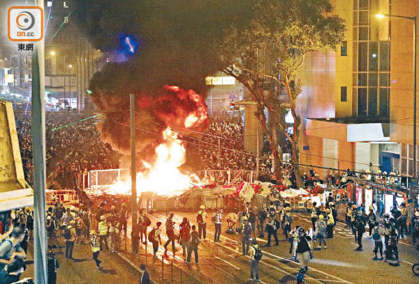 本港暴力示威持續近半年仍未有平息迹象。