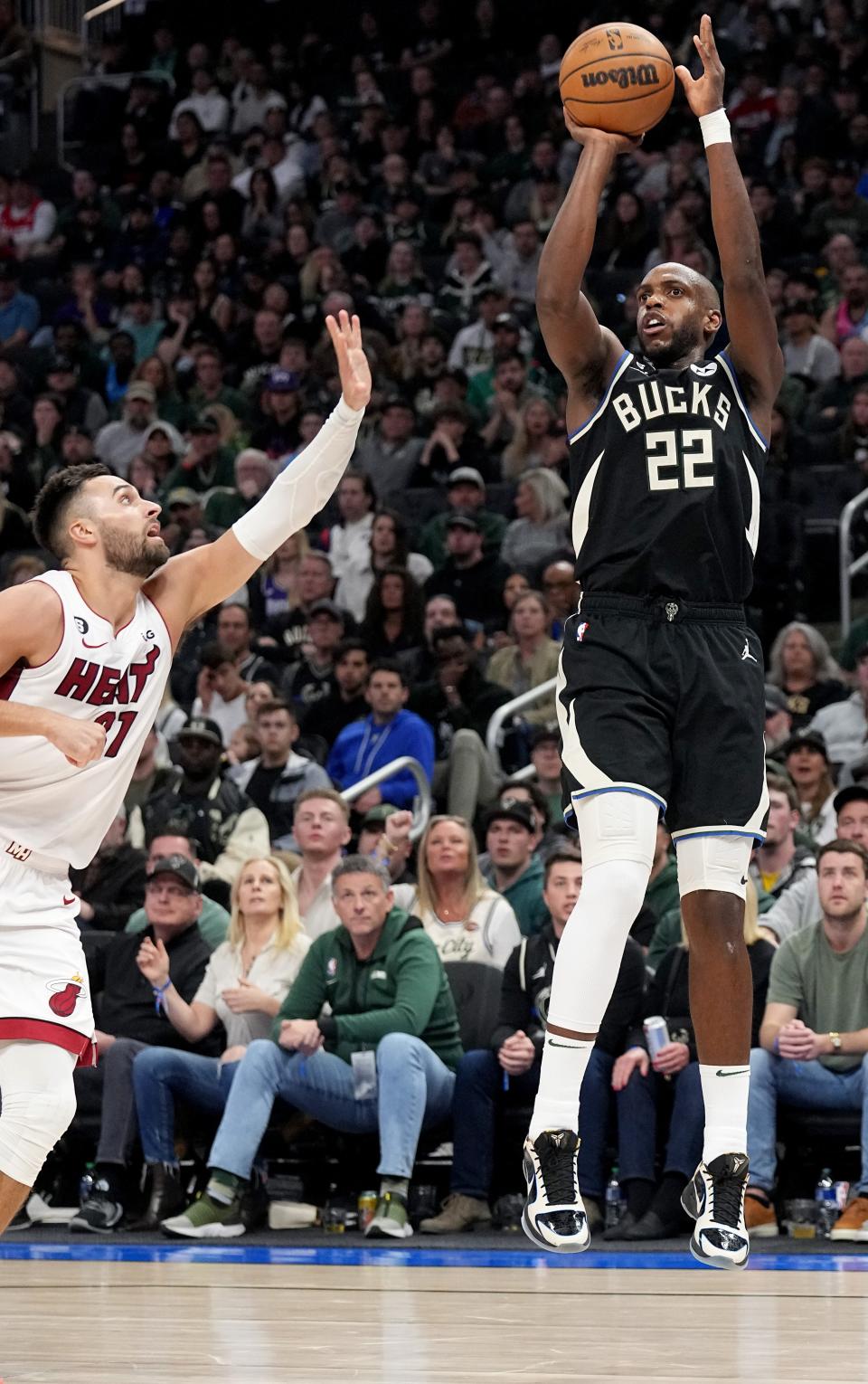 Khris Middleton had a procedure on his right knee shortly after the Milwaukee Bucks’ season ended.
