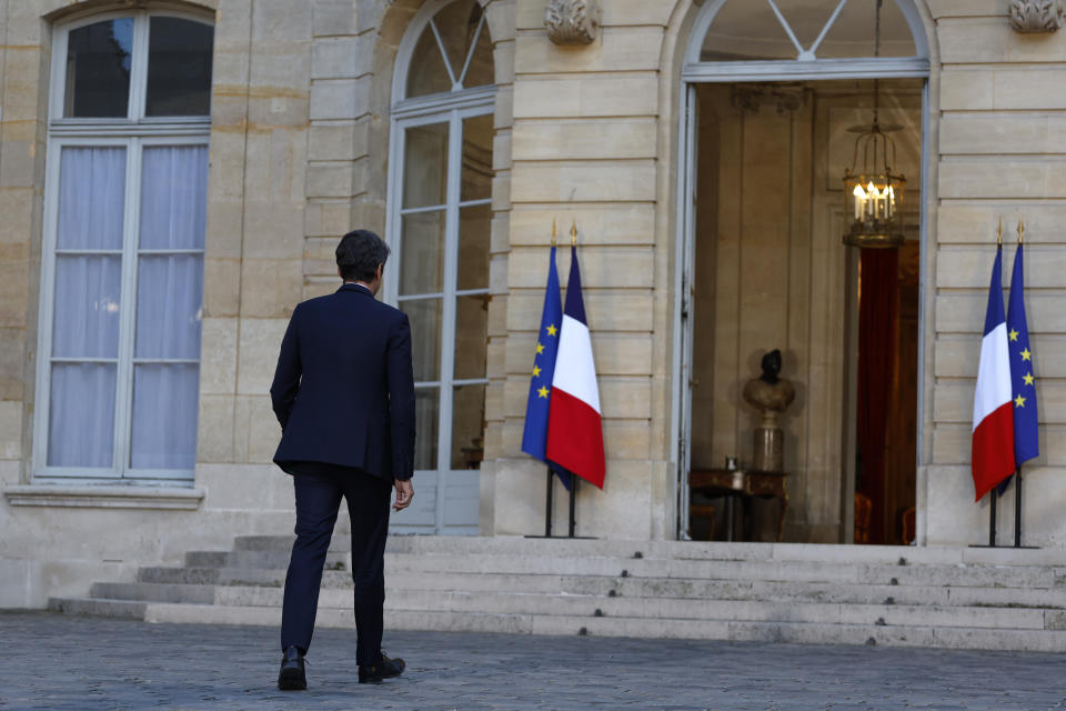 The Latest French prime minister to resign after left alliance wins