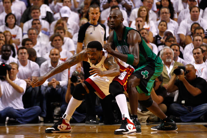 MIAMI, FL - MAY 30: Udonis Haslem #40 of the Miami Heat defends against Kevin Garnett #5 of the Boston Celtics in Game Two of the Eastern Conference Finals in the 2012 NBA Playoffs on May 30, 2012 at American Airlines Arena in Miami, Florida. NOTE TO USER: User expressly acknowledges and agrees that, by downloading and or using this photograph, User is consenting to the terms and conditions of the Getty Images License Agreement. (Photo by Mike Ehrmann/Getty Images)