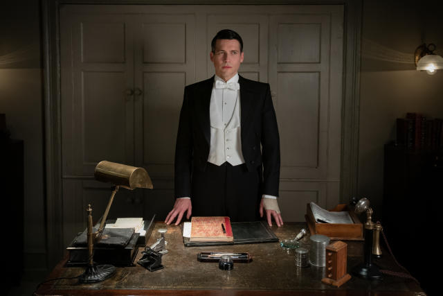 Robert James Collier stars as Thomas Barrow in Downton Abbey: A New Era. (Focus Features)