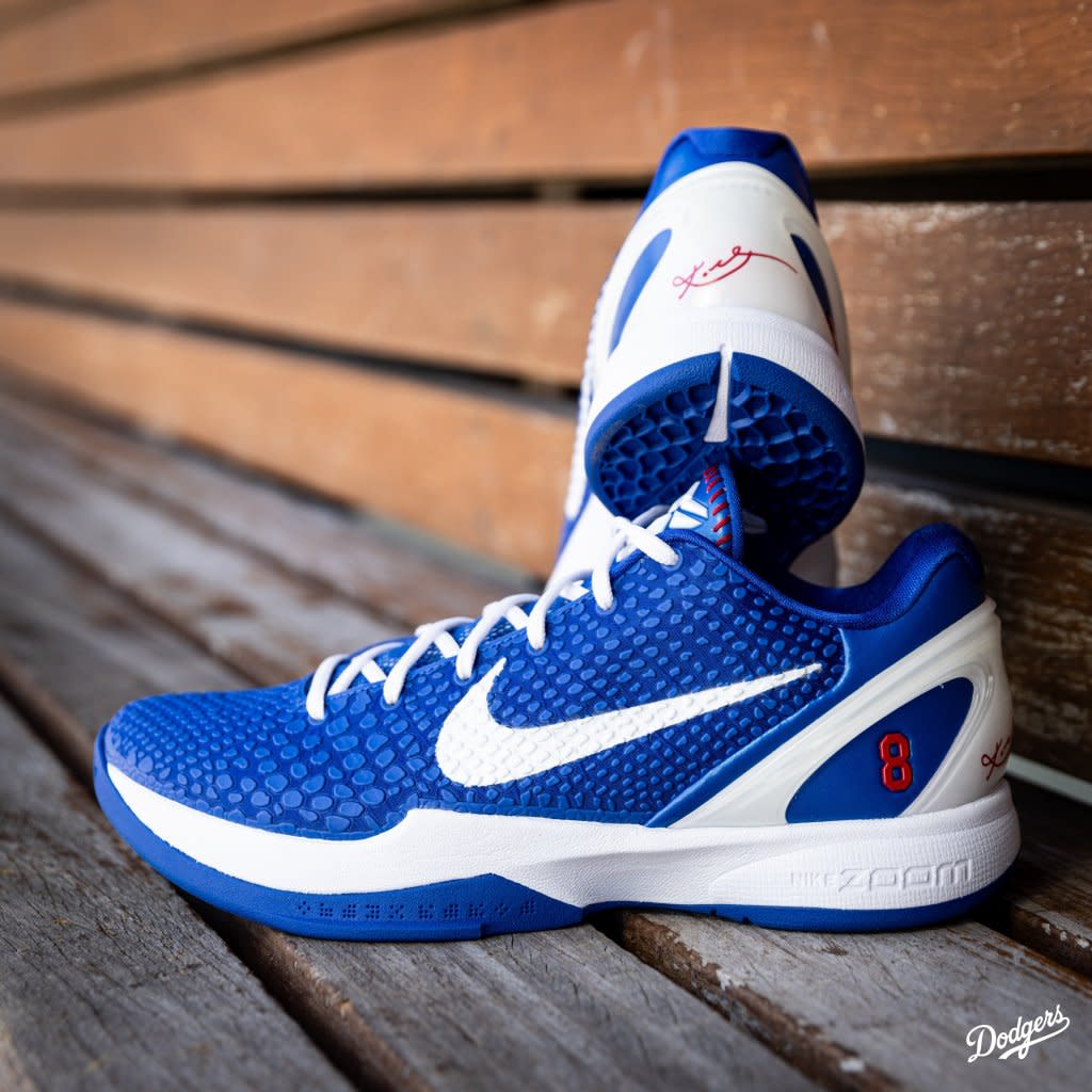 Vanessa Bryant, on Saturday, April 13, 2024, gave Los Angeles Dodgers players a pair of exclusive sneakers in a team color scheme from Nike’s Kobe signature line to mark the eighth anniversary of her late husband Kobe Bryant’s last NBA game. (Photo: X/@Dodgers)