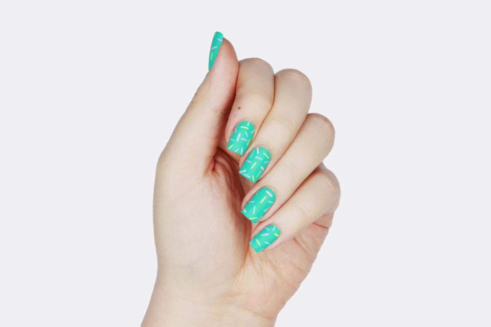 <h1 class="title">ice cream nails</h1><cite class="credit">Courtesy of July Russell: Instagram/[@jauntyjuli](https://www.instagram.com/jauntyjuli/){: target="_blank"}</cite>