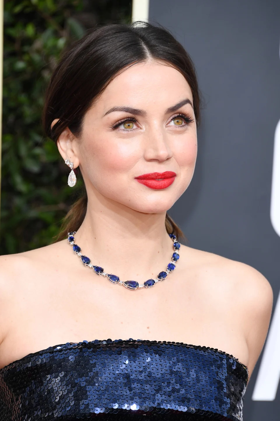 Ana de Armas durante la entrega número 77 de los Annual Golden Globe Awards en The Beverly Hilton Hotel, el 5 de enero de 2020, en Beverly Hills, California. (Foto de Daniele Venturelli/WireImage)