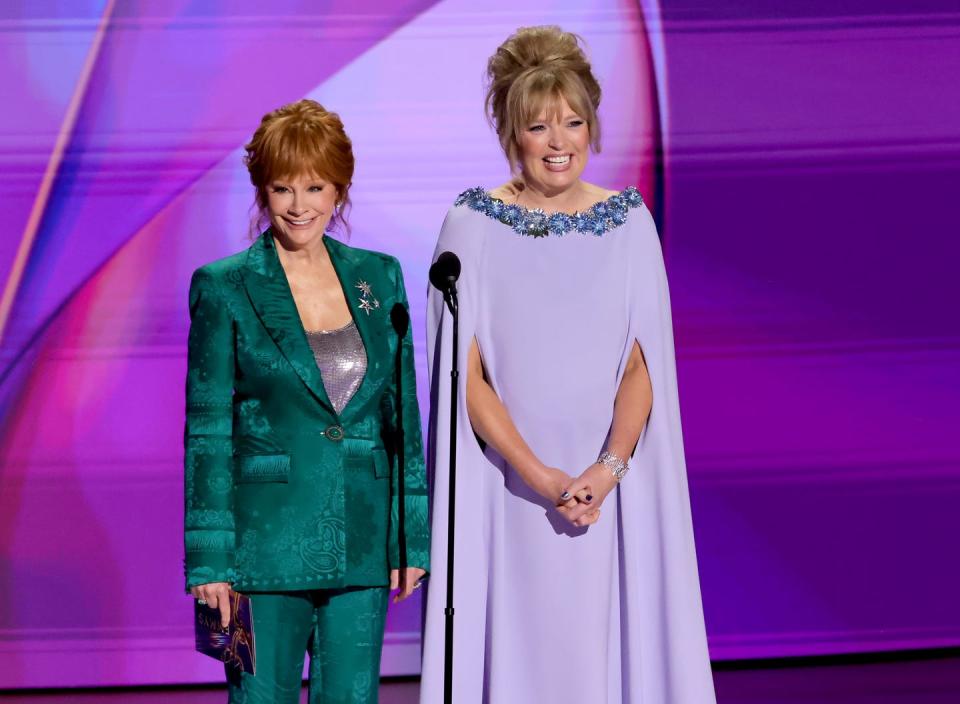 Melissa Peterman and Reba McEntire