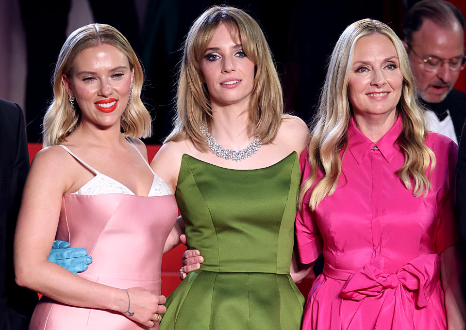 CANNES, FRANCE - MAY 23: Scarlett Johansson, Maya Hawke and Hope Davis attend the 