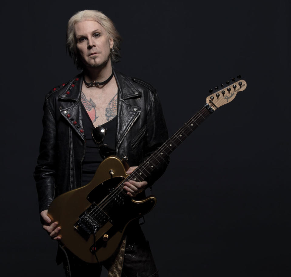 Mötley Crüe guitarist John 5