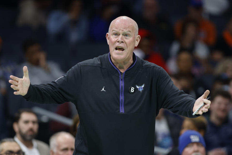 Charlotte Hornets head coach Steve Clifford reacts to an official's call as his team plays against the New York Knicks during the first half of an NBA basketball game in Charlotte, N.C., Friday, Dec. 9, 2022. (AP Photo/Nell Redmond)