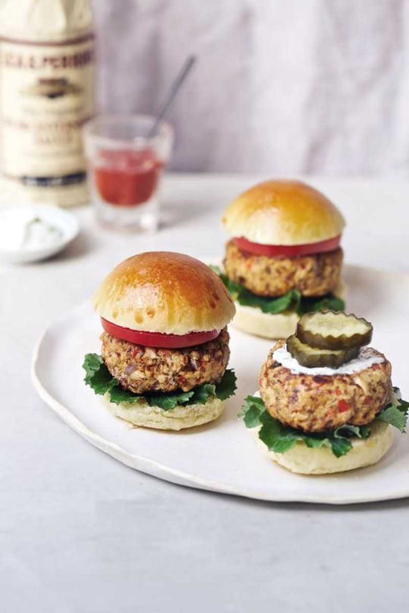 Mini Chipotle Salmon Burgers