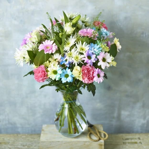 Fondant fancy bouquet  (Tesco, £20) 