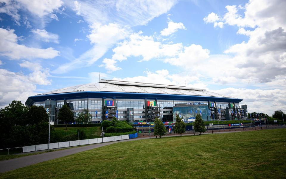 Outside view of the Arena AUfSchalke