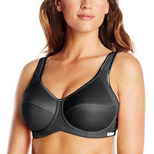 4) Underwire Sports Bra