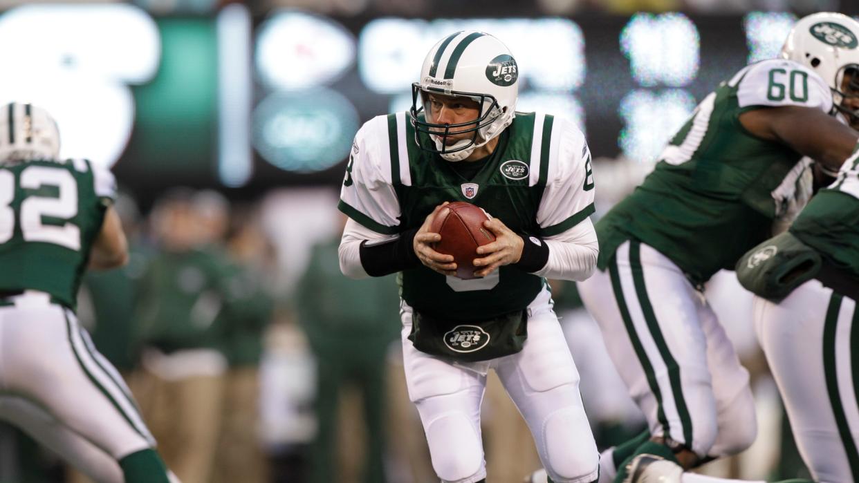 Mandatory Credit: Photo by Kathy Willens/AP/Shutterstock (6024234ac)Mark Brunell New York Jets' Mark Brunell looks to hand off the ball during the fourth quarter of the NFL football game against the Kansas City Chiefs, in East Rutherford, N.