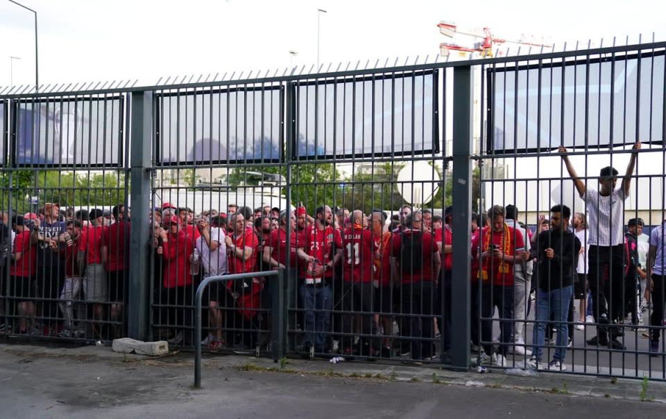 Liverpool fans stuck outside the ground (Adam Davy/PA) (PA Wire)