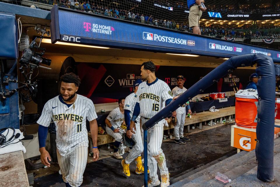 The Brewers fell to the Mets, 4-2, in Game 3 of their NL wild-card series Thursday night.