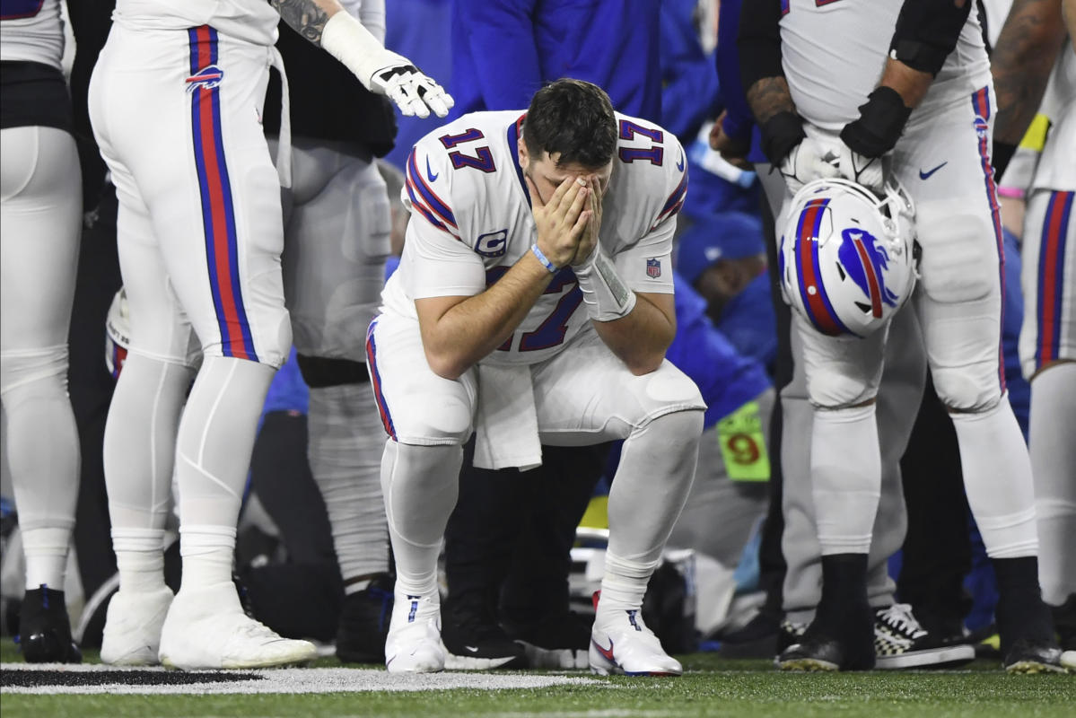 Monday Night Football' Game Postponed After Bills Player Collapses On Field  And Gets CPR; Damar Hamlin In “Critical Condition” At Hospital – Deadline