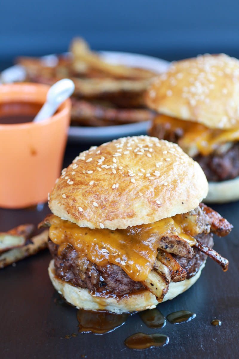 <strong>Get the <a href="http://www.halfbakedharvest.com/french-fry-bourbon-burgers/" target="_blank">French Fry Bourbon Burgers recipe</a> from Half Baked Harvest</strong>