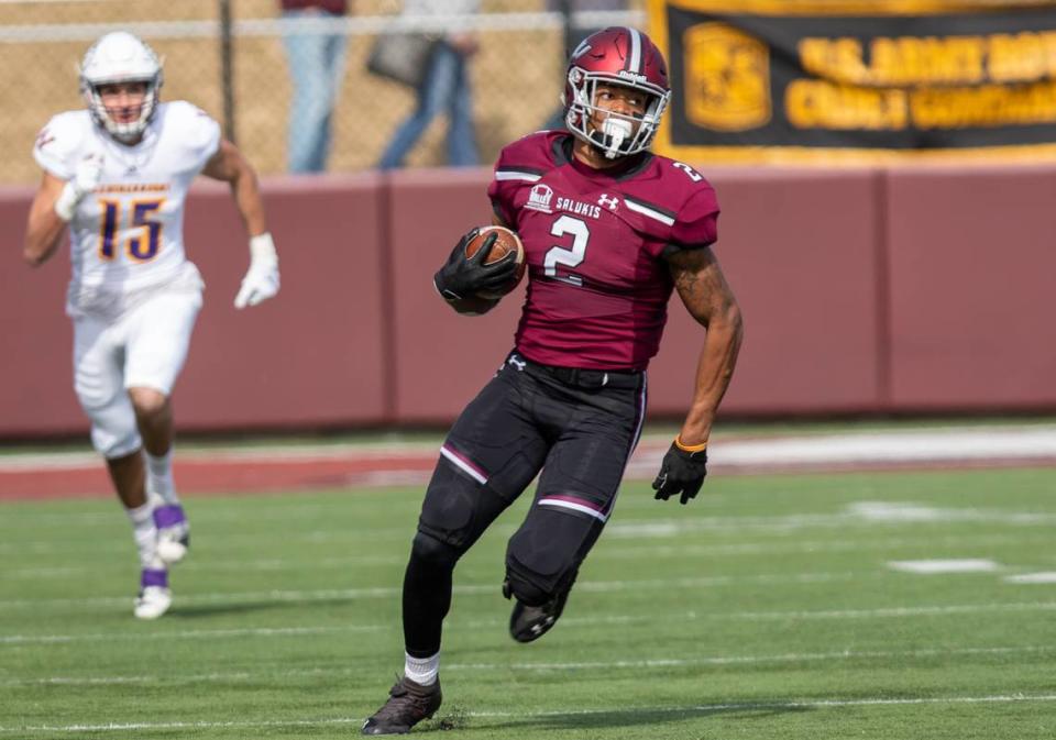 Southern Illinois safety Jeremy Chinn