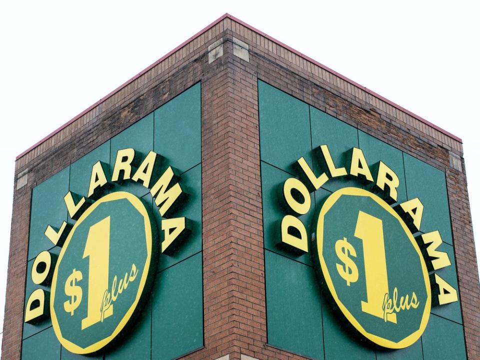  Dollarama’s latest earnings report suggests customers are buying more products compared to last year.