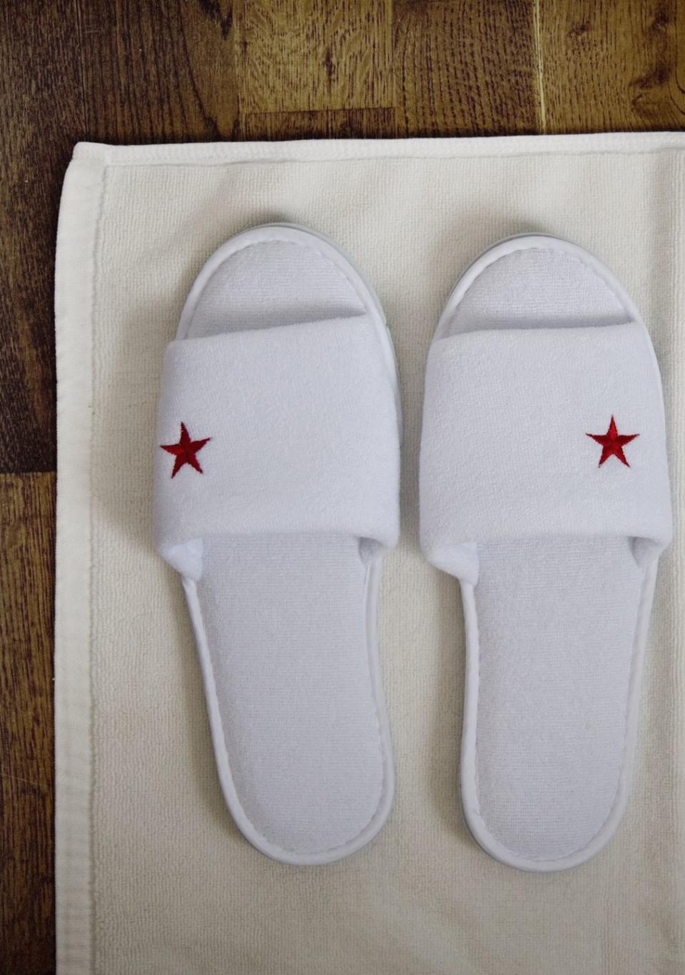 Hotel Slippers