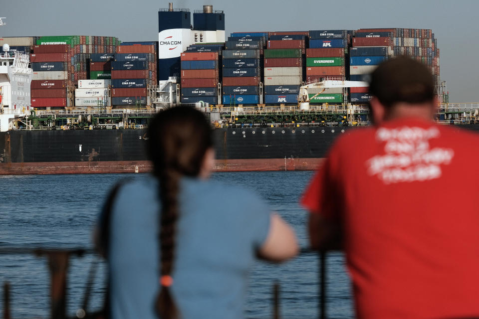 The Marco Polo, the largest cargo ship to call at an East Coast port, arrives into New York Harbor on May 20, 2021 in New York City. (Photo by Spencer Platt/Getty Images)