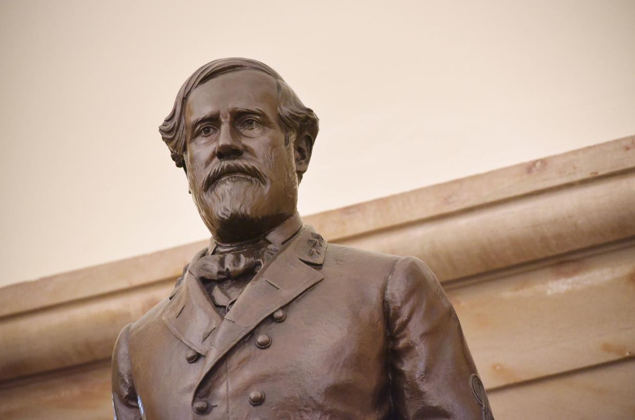 A statue of Confederate commanding general Robert E. Lee is seen in the crypt of the US Capitol in Washington, DC on August 24, 2017.&nbsp; (Photo: MANDEL NGAN via Getty Images)