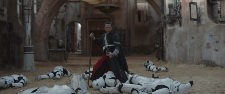 Rogue One: A Star Wars Story..Chirrut (Donnie Yen)..Photo credit: Lucasfilm/ILM..©2016 Lucasfilm Ltd. All Rights Reserved.