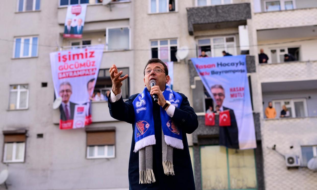 <span>The Istanbul mayor, Ekrem Imamoglu, of the main opposition Republican People's Party (CHP) addresses supporters.</span><span>Photograph: Yasin Akgül/AFP/Getty Images</span>