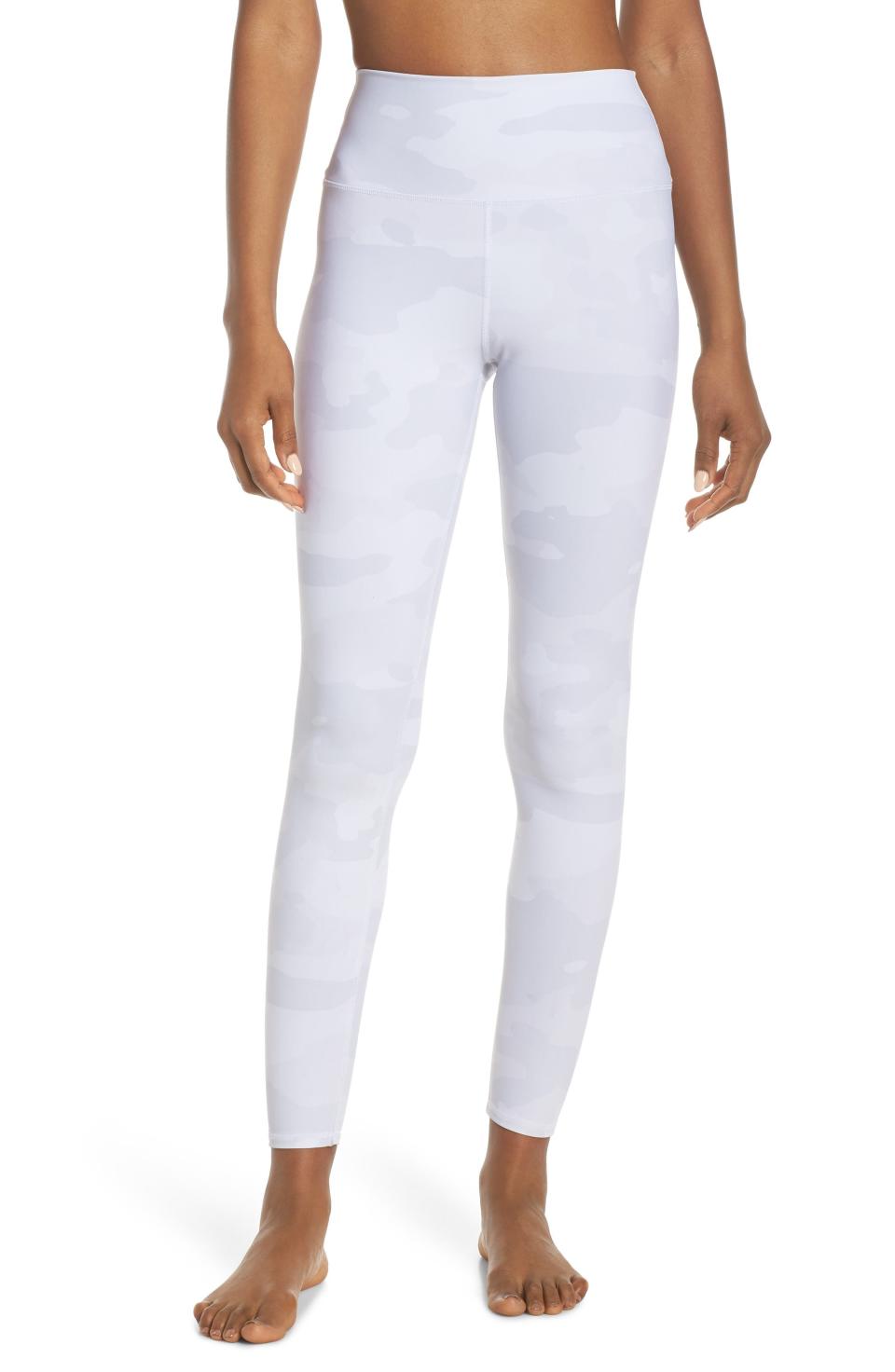 6) Alo Vapor High Waist Leggings