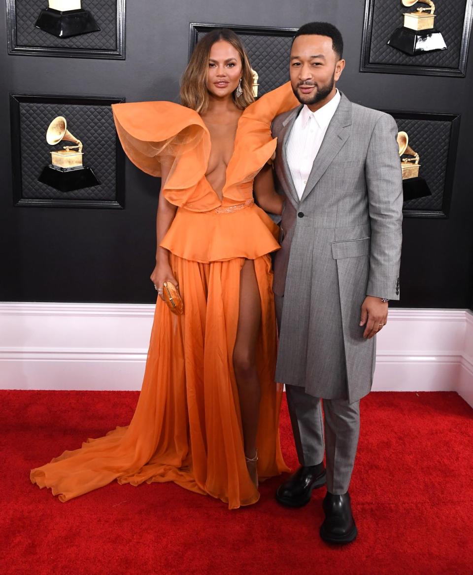 Grammy Awards cute couples - Chrissy Teigen and John Legend