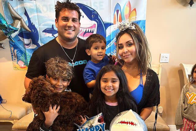 <p>Snooki /Instagram</p> Snooki and her three kids