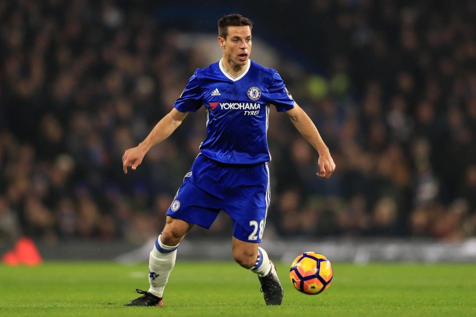 Cesar Azpilicueta admits Chelsea 'feel the pressure' of Premier League title race