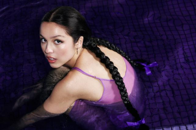 Olivia Rodrigo GUTS : The Secret Tracks 12 🟣 Purple - El Genio  Equivocado, La Botiga