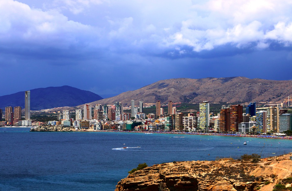 <em>The Polish national met the group in Benidorm, Spain (Pixabay/stock photo)</em>