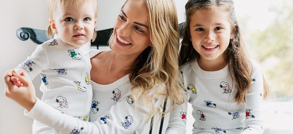 'Peanuts' Family Valentine PJs