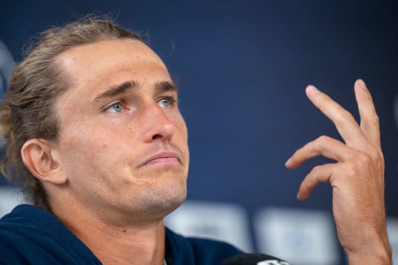 German tennis player Alexander Zverev attends a press conference during the Bavarian International Tennis Championships. Peter Kneffel/dpa