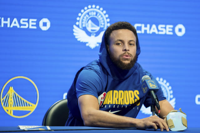 Warriors 'hopeful' for March return for Stephen Curry