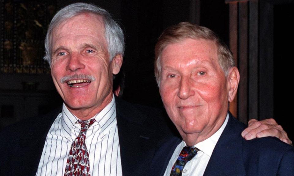 Sumner Redstone, right, with Ted Turner of Time Warner at Business Week’s first annual Global Convergence Summit in New York, 1998.