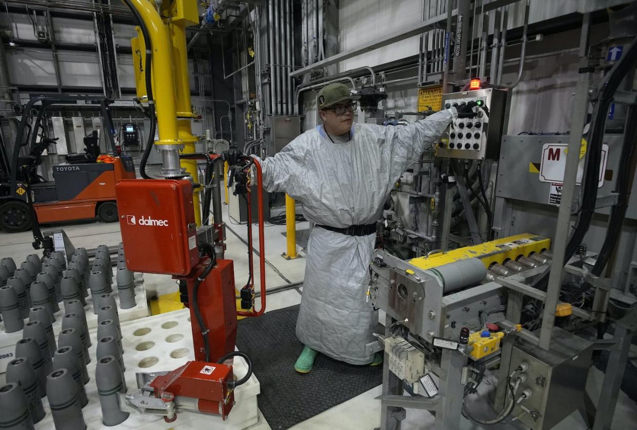 Technicians working to destroy the United States' chemical weapons stockpile at the U.S. Army Pueblo Chemical Depot on June 8, 2023, in Pueblo, Colo. <a href="https://newsroom.ap.org/detail/ChemicalWeapons/8d1fbfd1fe5141e3b9be5758135070c6/photo?Query=chemical%20weapons&mediaType=photo&sortBy=&dateRange=Anytime&totalCount=2756&currentItemNo=2" rel="nofollow noopener" target="_blank" data-ylk="slk:AAP Photo/David Zalubowski;elm:context_link;itc:0;sec:content-canvas" class="link ">AAP Photo/David Zalubowski</a>