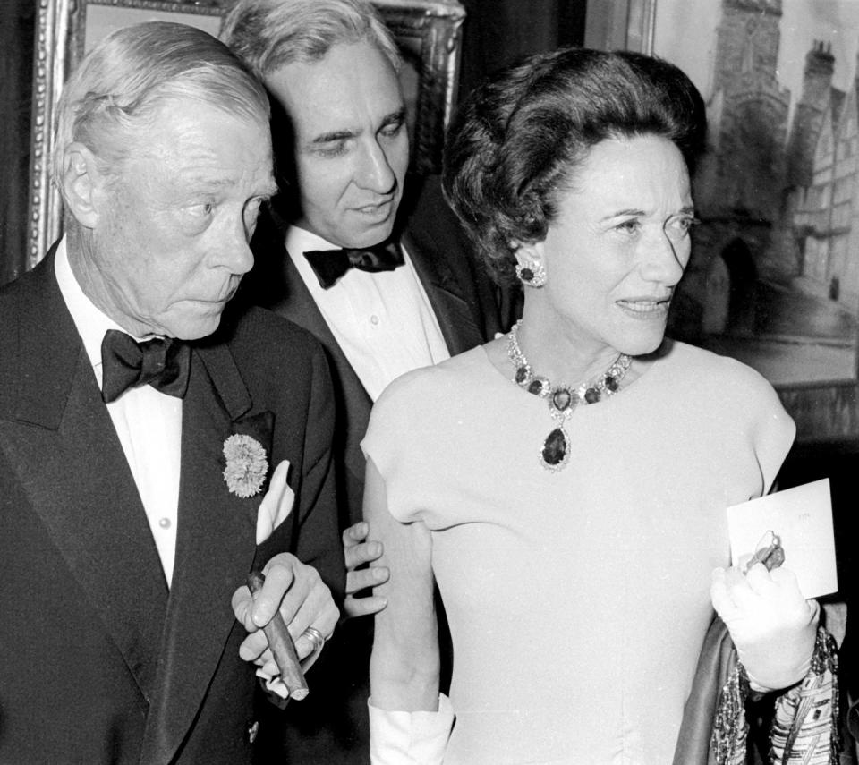 duchess of windsor emerald necklace