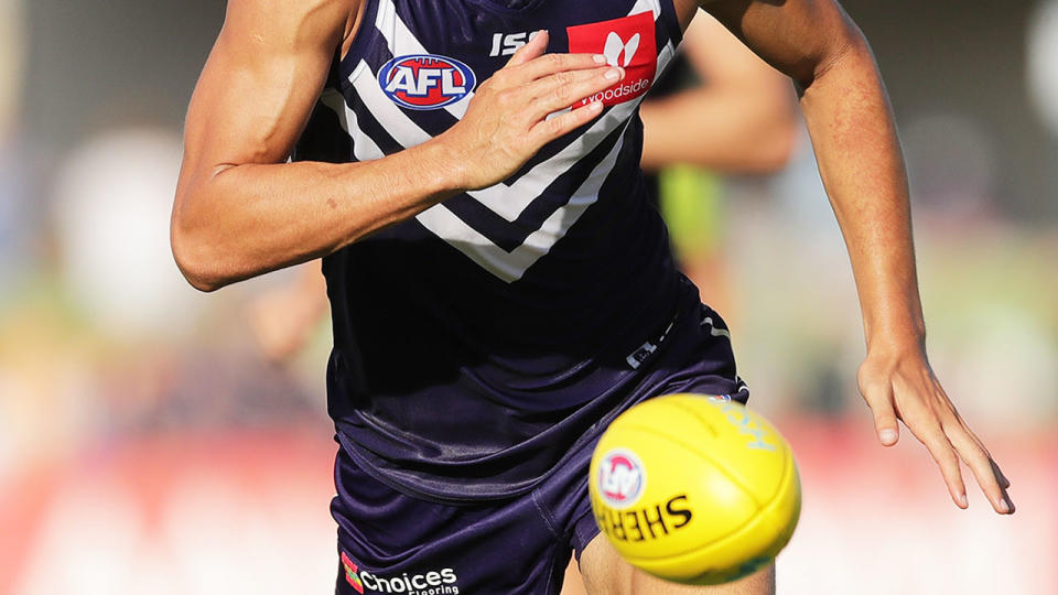 A Fremantle Dockers player has been tested and isolated amid the coronavirus threat.