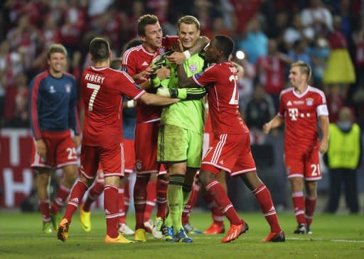 Un fallo del belga Romelu Lukaku en la tanda de penales dio la Supercopa de Europa al Bayern Múnich, este viernes frente al Chelsea, en un partido disputado en el Eden Stadion de Praga que acabó con empate a dos en la prórroga. (AFP | odd andersen)