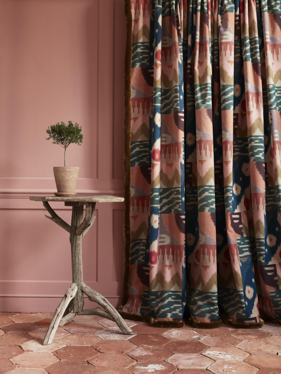 3. Match your curtains with your walls and floor